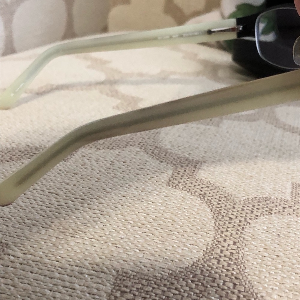 GUESS glasses frames - Picture 12 of 14